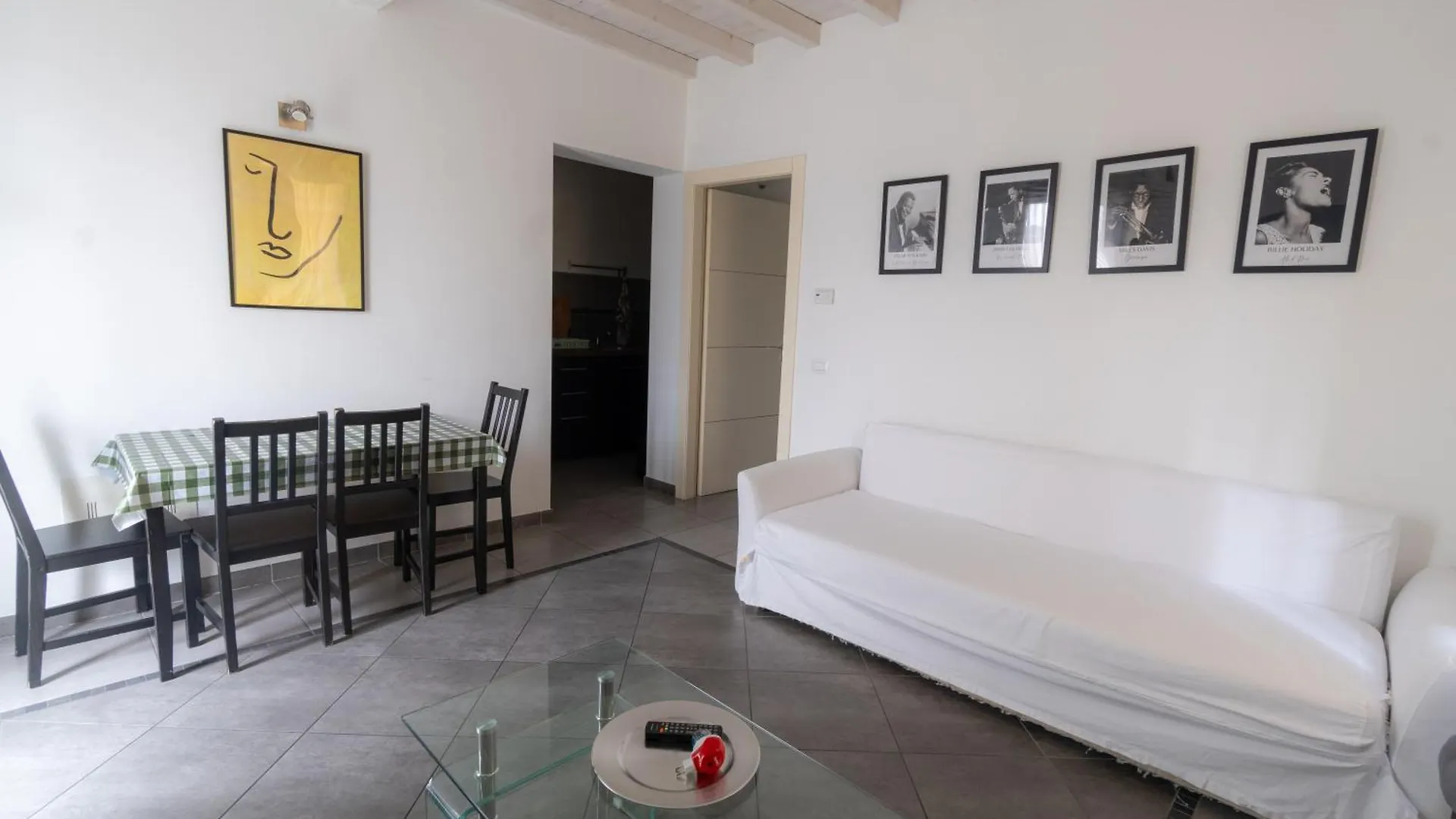 Apartment Residence Ki House Parma Italien